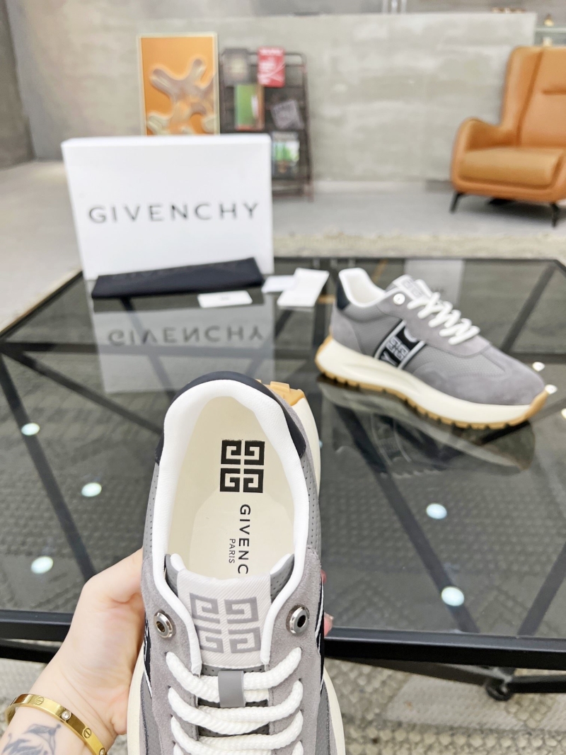 Givenchy Sneakers